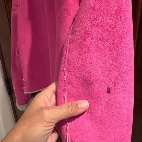 Juicy Couture Pink and White Cropped Jacket with Cozy Collar - Picture 2 of 6